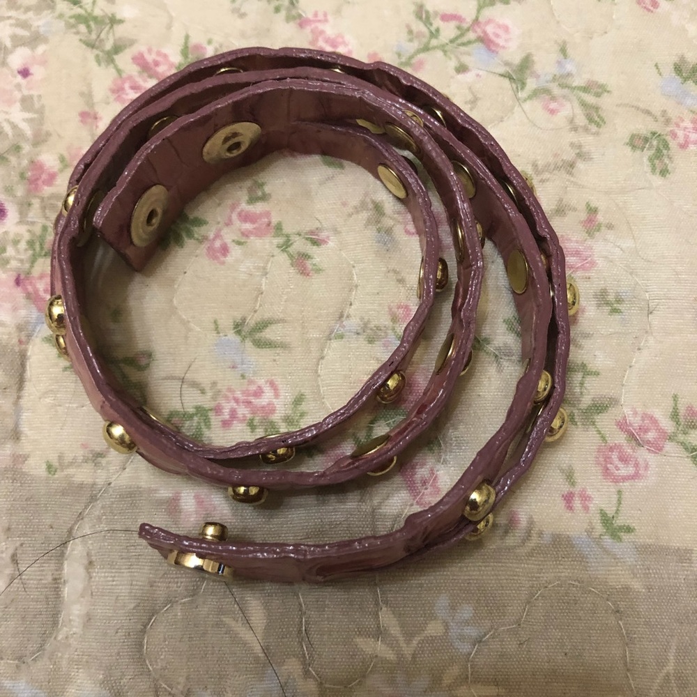 Adorable leather bracelet